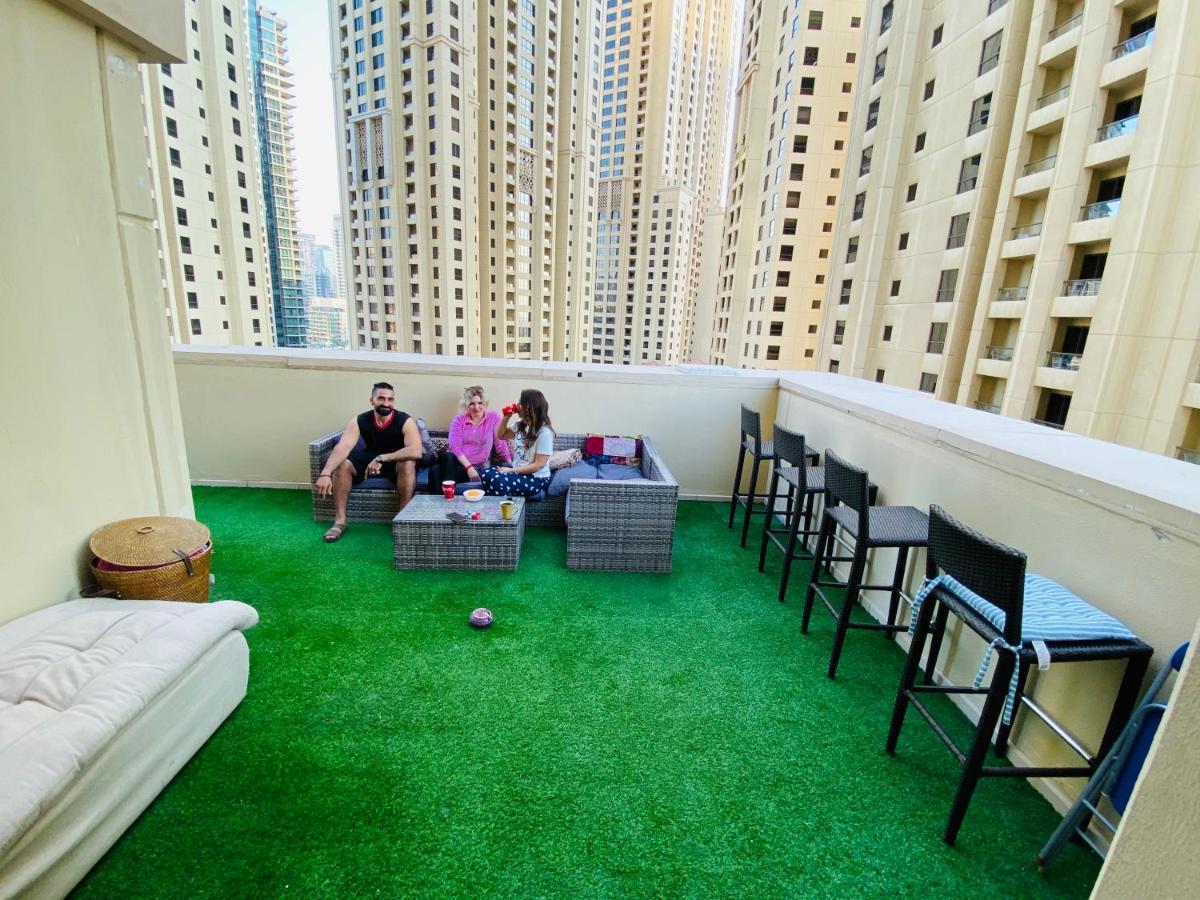 Bollywood Beach Hostel Dubaj Exteriér fotografie